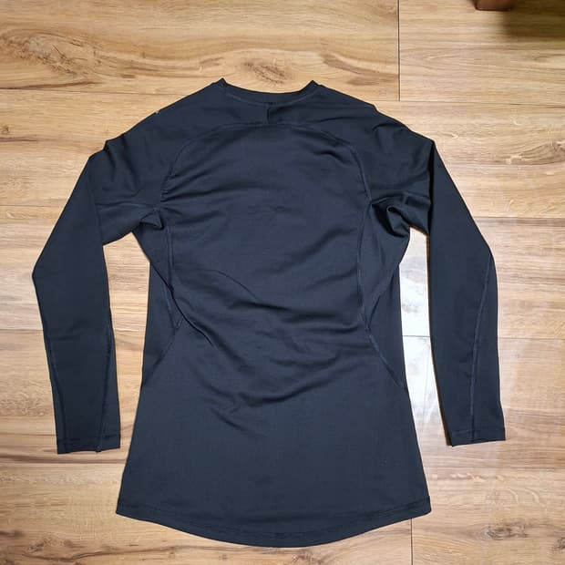 아디다스 기능성 테크핏 이너웨이