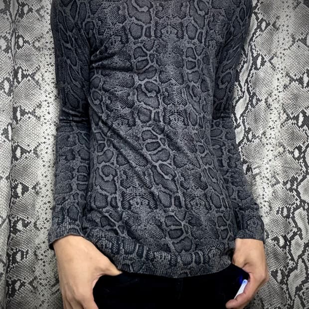 [00‘s V-Kei ] Full Python Print Sleeve