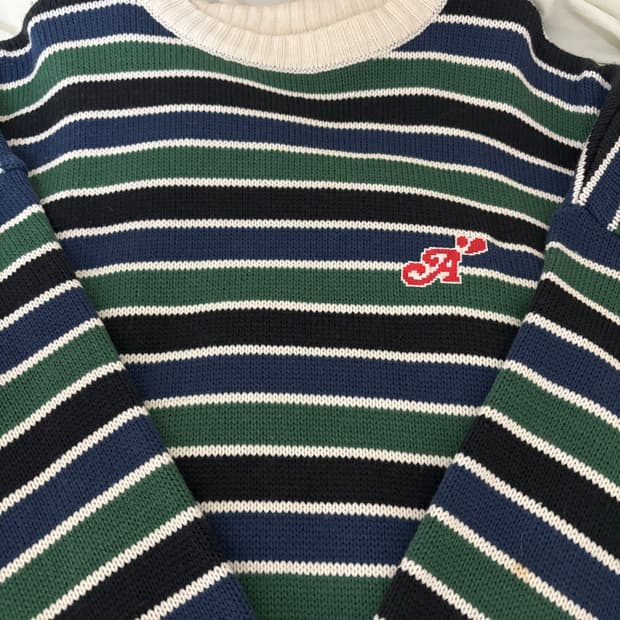 에이드 줄무늬 니트