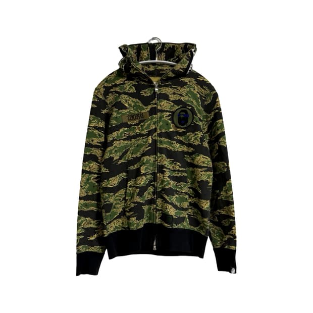베이프 1ST CAMO 타이거 샤크 후드 집업