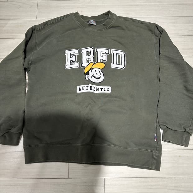 이벳필드 맨투맨 m