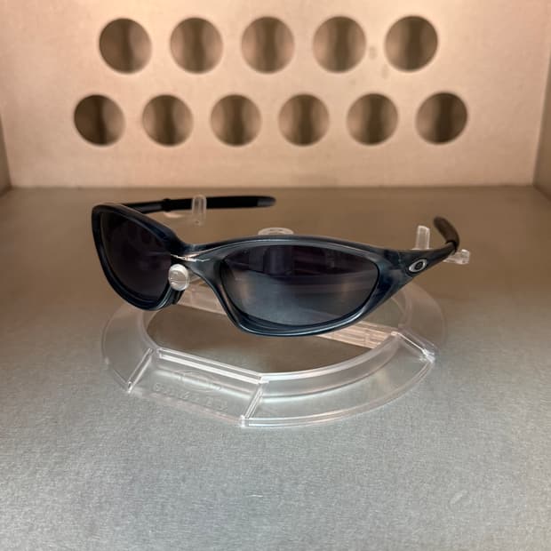 오클리 XX 트웬티 (2000)