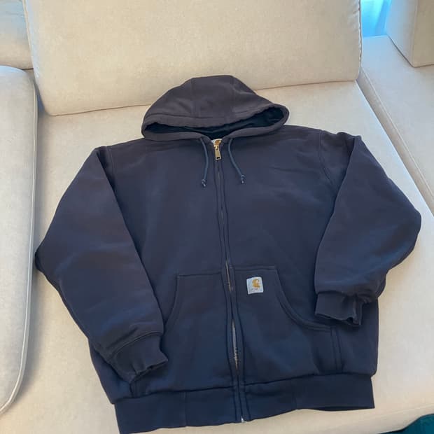 Carhartt distressed faded hoodie (칸예 착용)