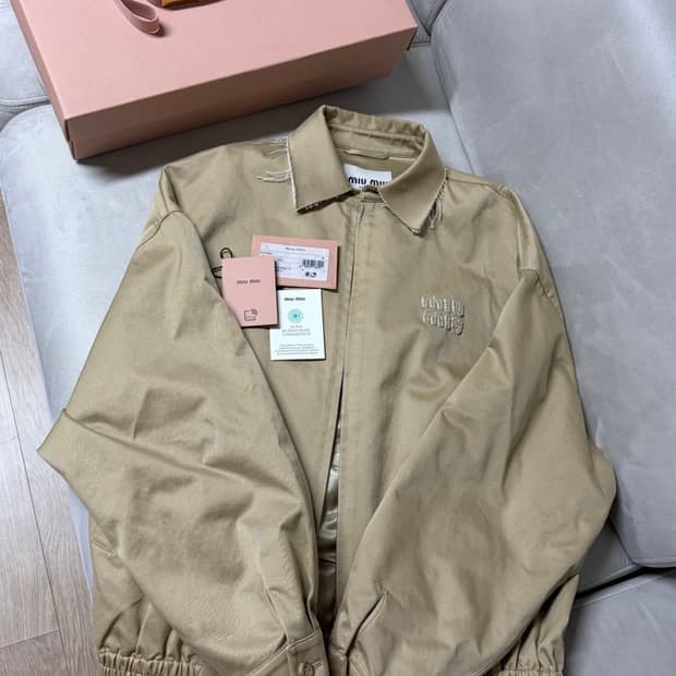 미우미우 치노 블루종 자켓