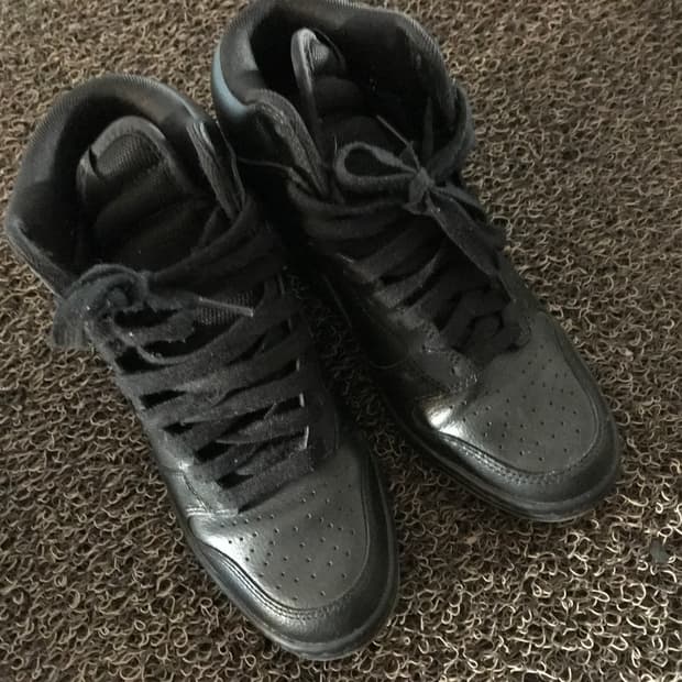 나이키 하이탑 웨지힐 블랙 235