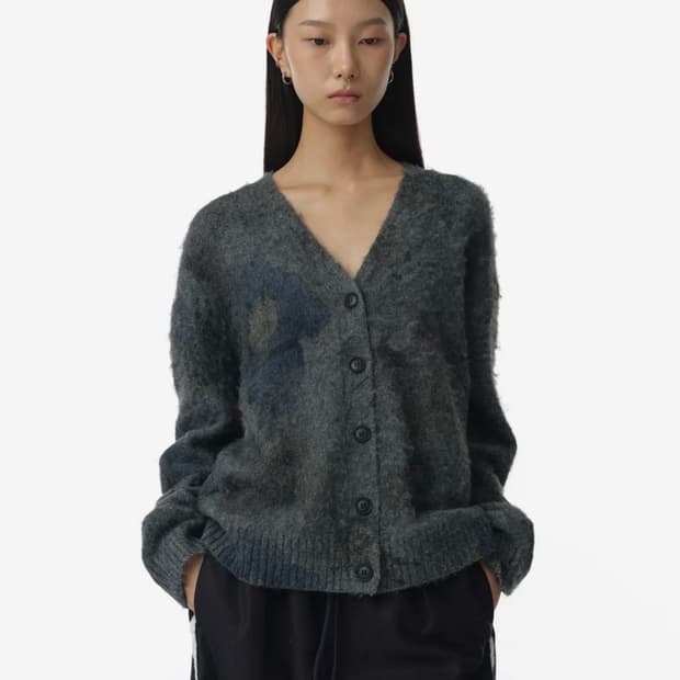 밀로우먼 프린트루즈 가디건