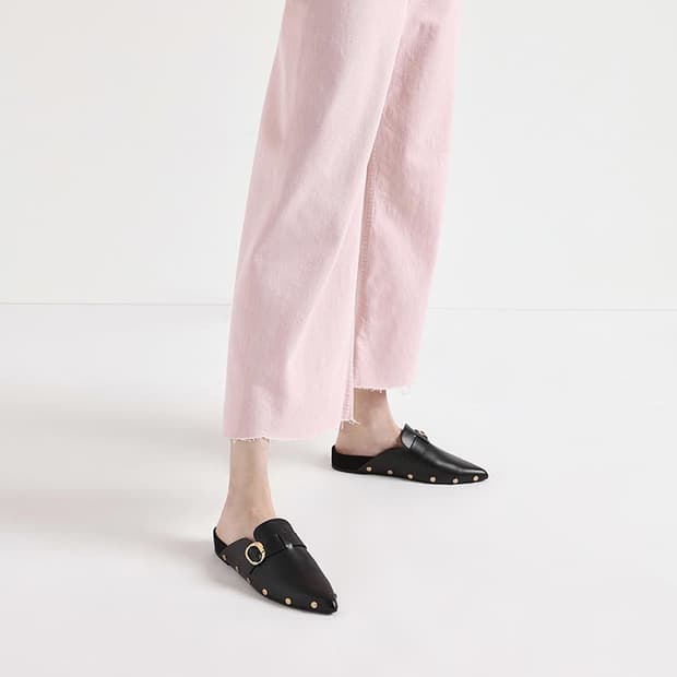 찰스앤키스 해머드 버클 스터드 포인티드 토 뮬 슬리퍼 235