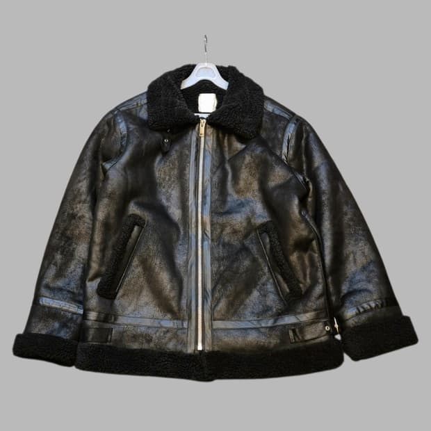 M~L(착샷잇음) 블랙 무스탕자켓 