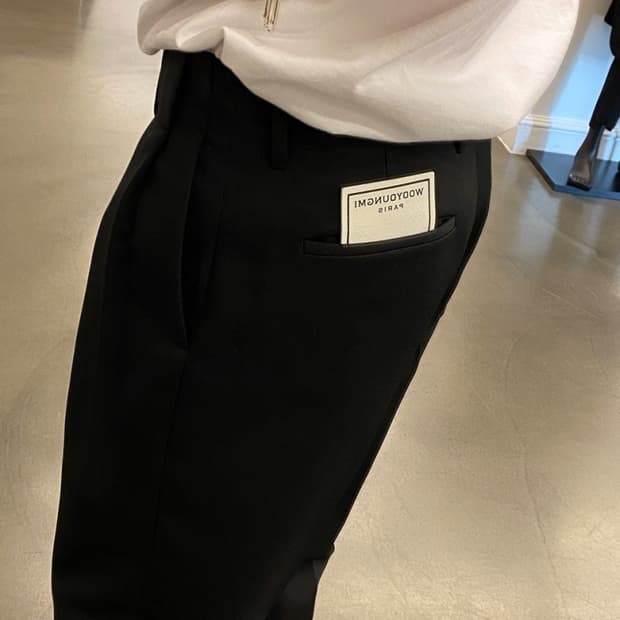 우영미 20ss 레더 패치 블랙 크롭 팬츠 