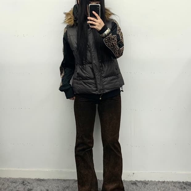 Y2k 그레이 퍼 다운 베스트