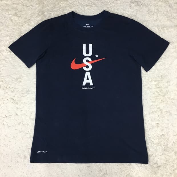 나이키 USA 반팔티 EE31
