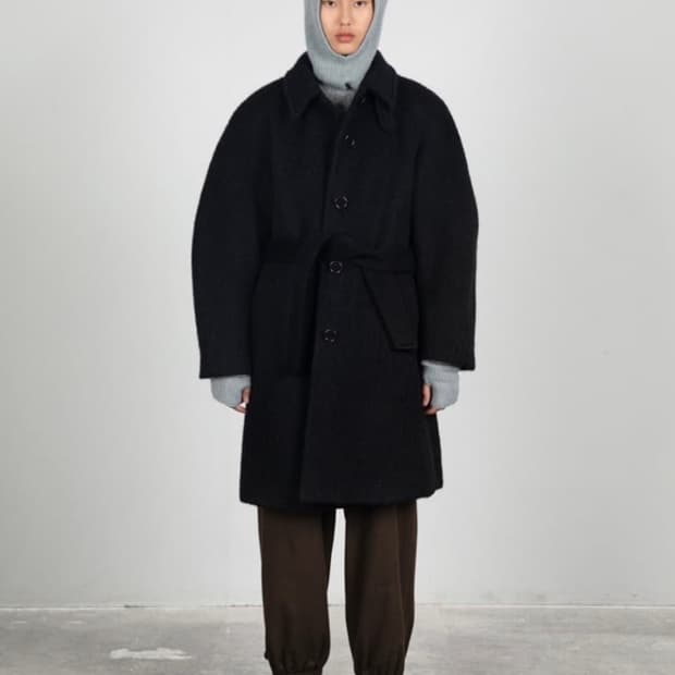 아모멘토 알파카 래글런 코트