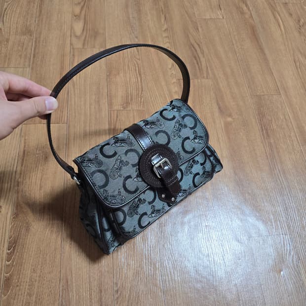 CELINE 셀린느 마차로고 토트백