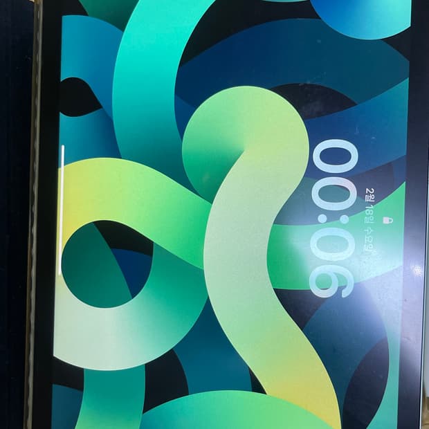 아이패드 에어 4세대 그린 64GB + 애플펜슬 2세대