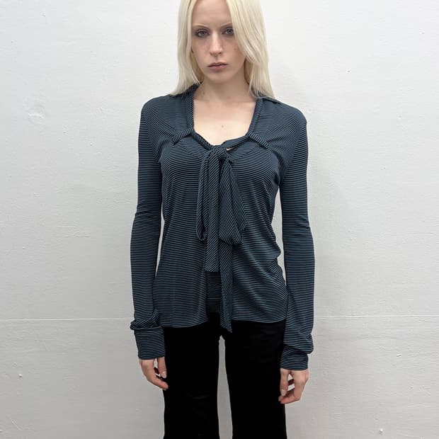 발렌시아가 2002S/S 스트라이프 타이 넥 탑