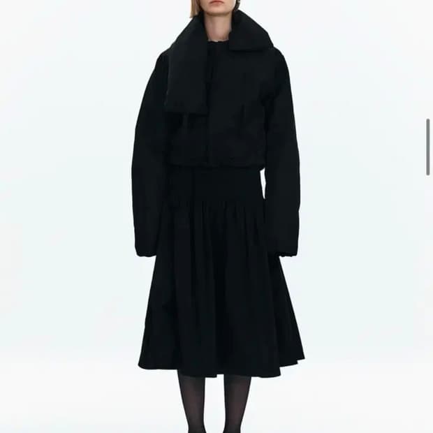 윤세 구스 점퍼 블랙