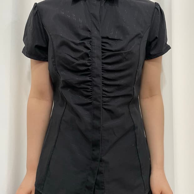 shirring design shirt