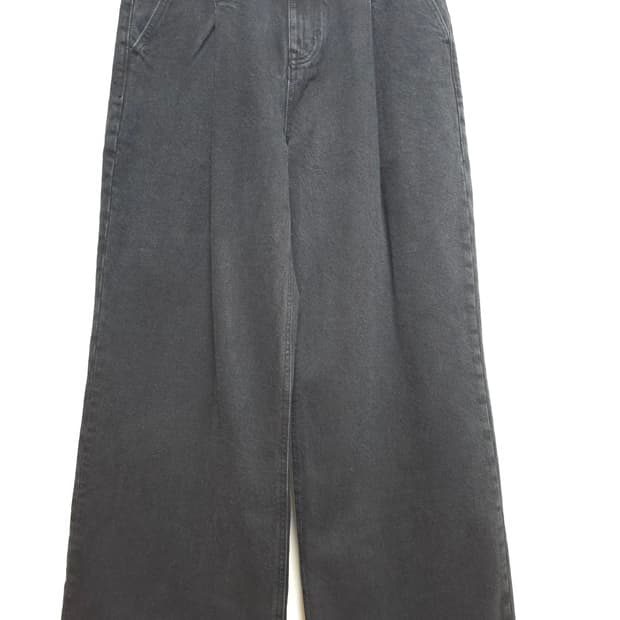 프레스온리 턱벨티드진