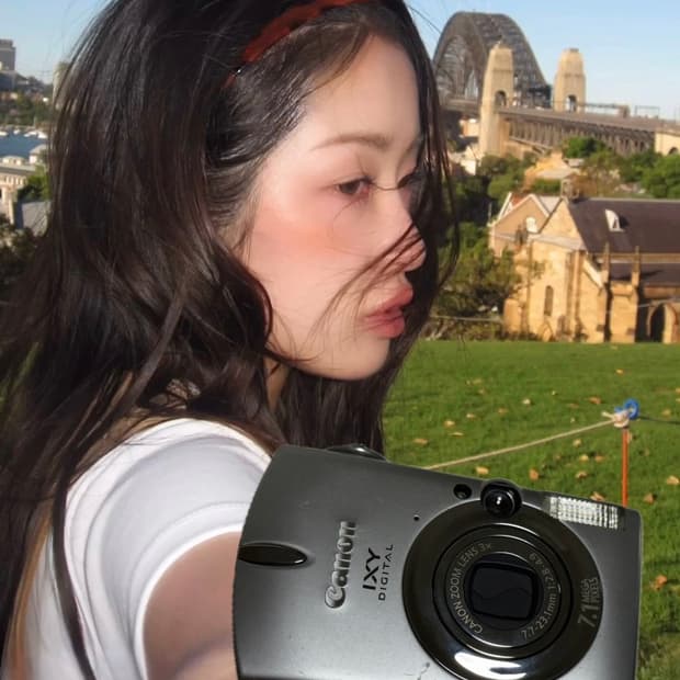 강민경 원희 디카) 캐논 IXY 익시 700 익서스 ixus 750