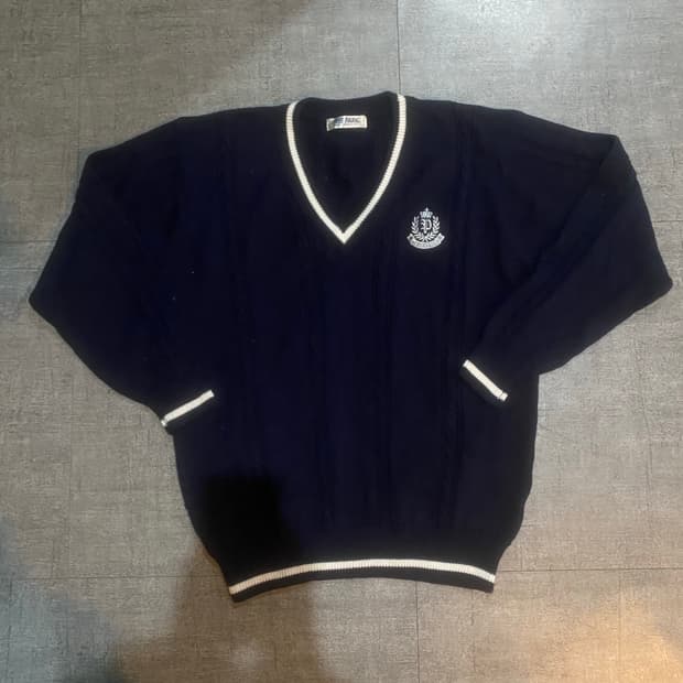 일본빈티지 Freepark 올드스쿨아메카지하이틴 혁오풍 브이넥 니트스웨터