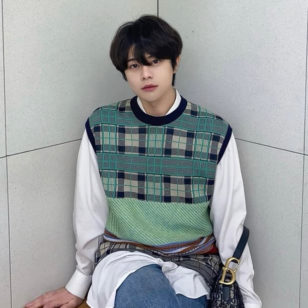 우영미 패치워크 니트 베스트