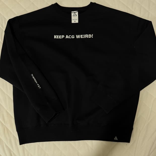 나이키acg 써미핏 맨투맨