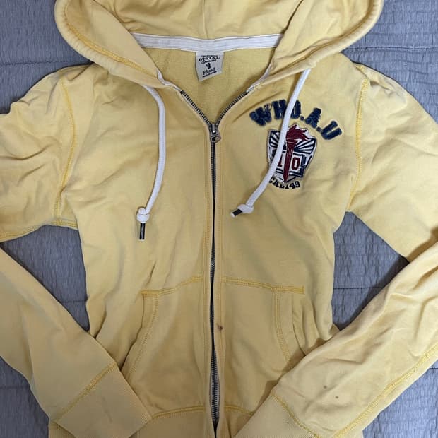 후아유 후드집업