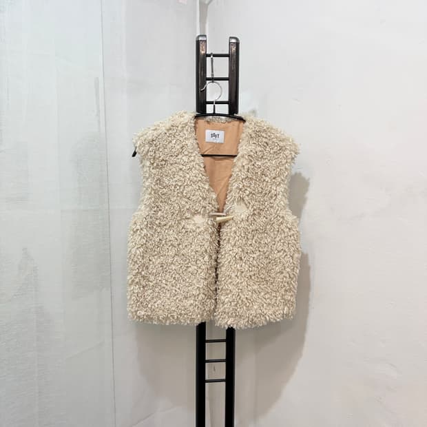 소프트서울 시어링 토글 베스트 조끼 뽀글이 테디베어 4082