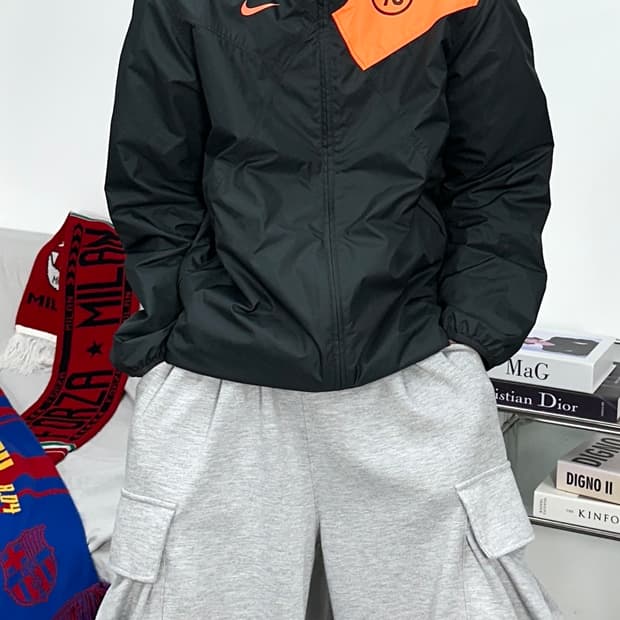 나이키 블랙 토탈 90 바람막이 M