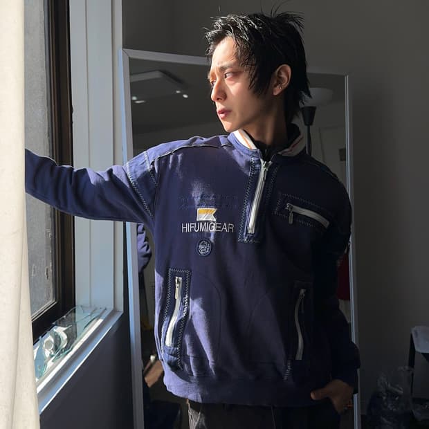 Hifumi Gear 스티치 & 지퍼 디테일 하프 집업