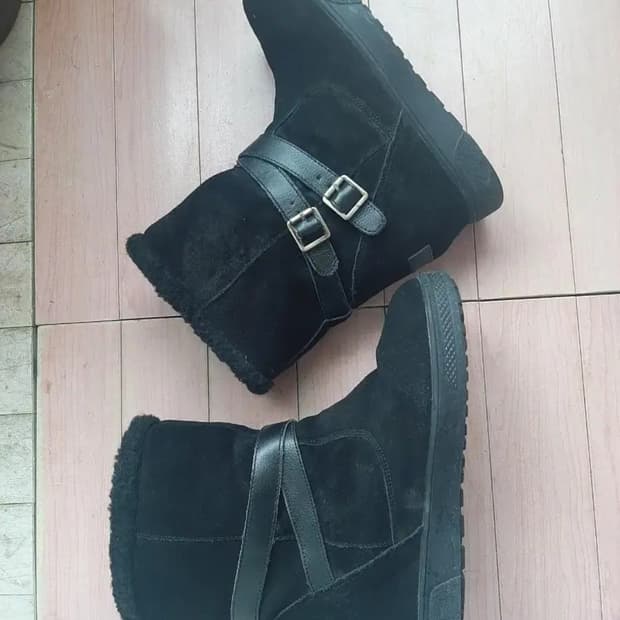 로버스 속굽 키높이 양털부츠 240 블랙