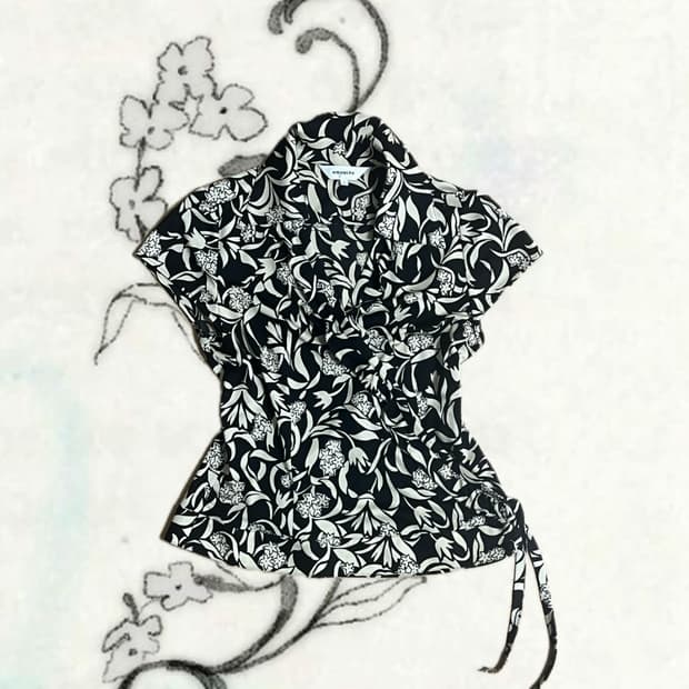 •Japanese vintage• 오리엔탈 반팔 블라우스