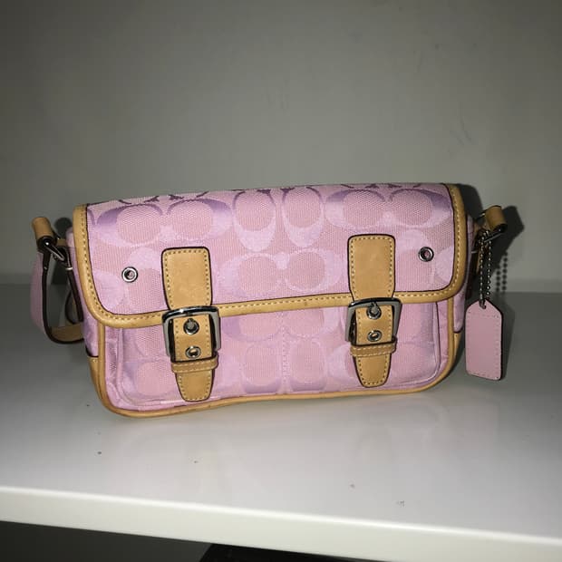 코치 시그니처 미니 백 