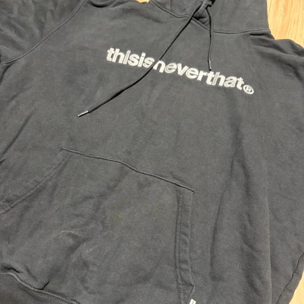 디스이즈네버댓 후드티입니다