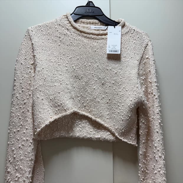 새상품) 일본직구 마우지 MOUSSY 크롭 니트 화이트