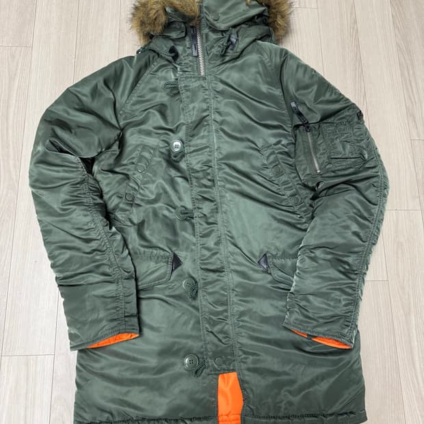 알파인더스트리 n3b 자켓 팝니다