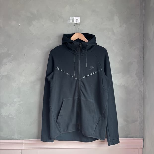 나이키 테크팩 후드집업 블랙