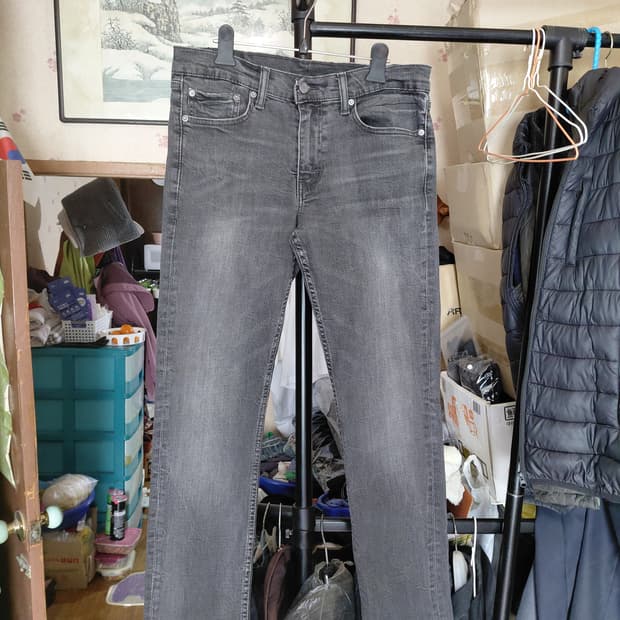 [리바이스511]슬림핏 블랙워시(흑청)데님 청바지 32사이즈 