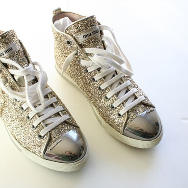 miu miu 미우미우 골드 글리터 하이탑 여성 스니커즈