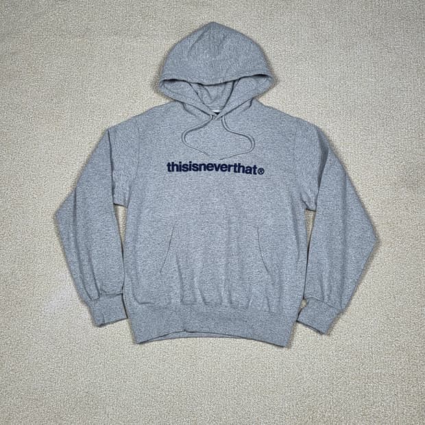 [디스이즈네버댓] T-로고 후드티 | 00273