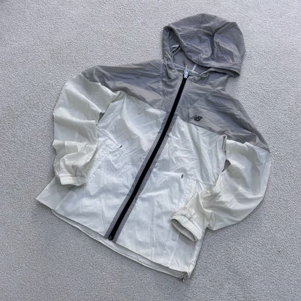 85 뉴발란스 여성 후드 바람막이 자켓 0421E