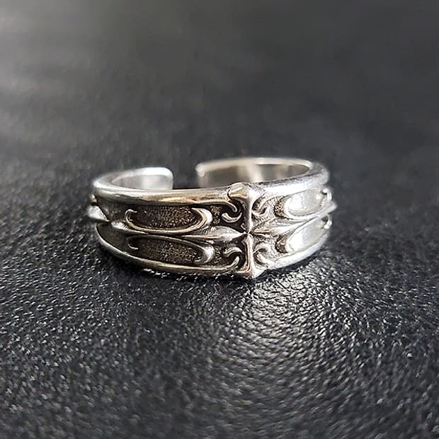 Skarn 백동 남자 엔틱 빈티지 명품 고딕 창 십자가 반지