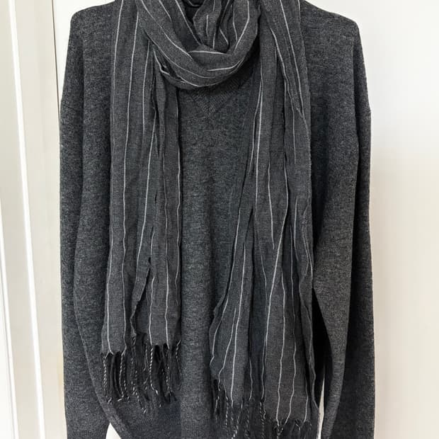 다나카 옴므(田中オム) 브이넥 니트