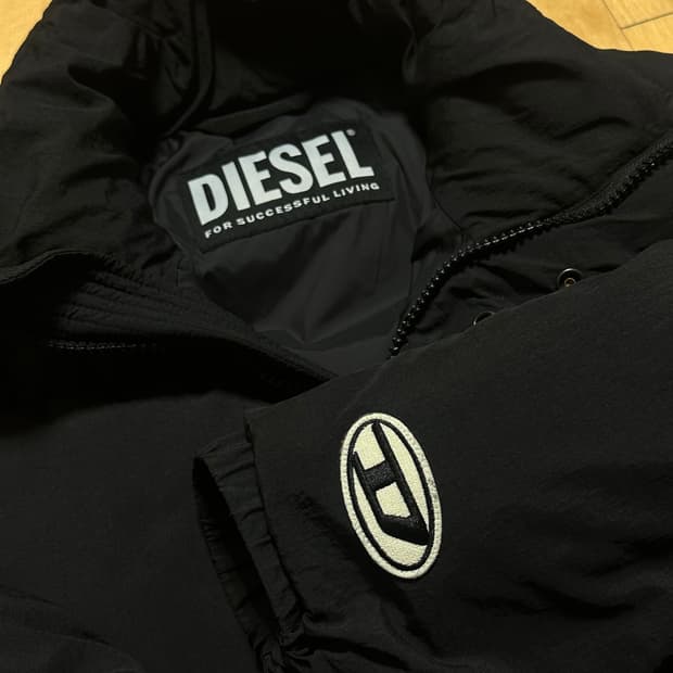디젤 롤프 패딩 블랙