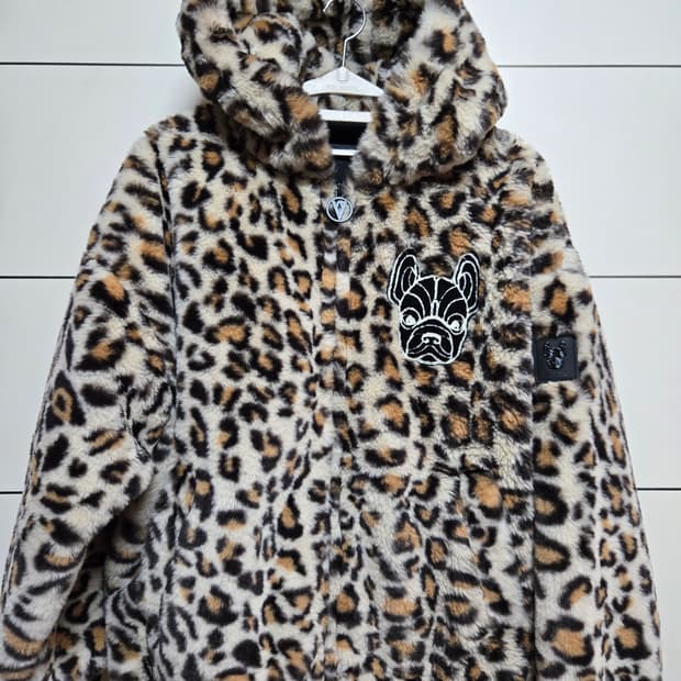 라이프워크 에코퍼 레오파드 후드 점퍼