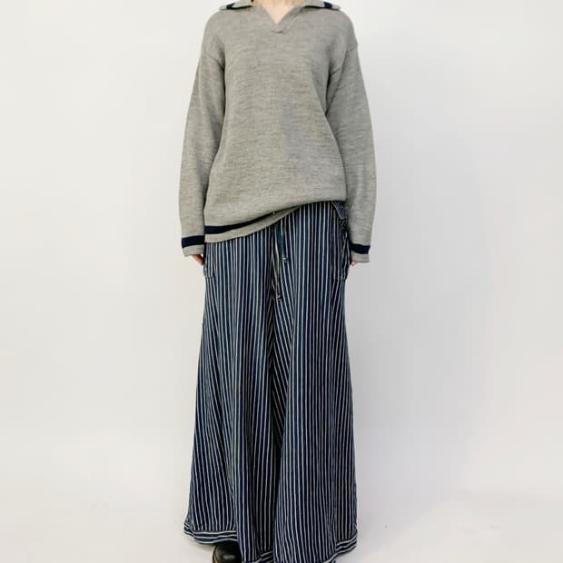 빔즈 카라 니트