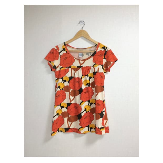 빈티지 오렌지 플라워 프린팅 반팔 티셔츠