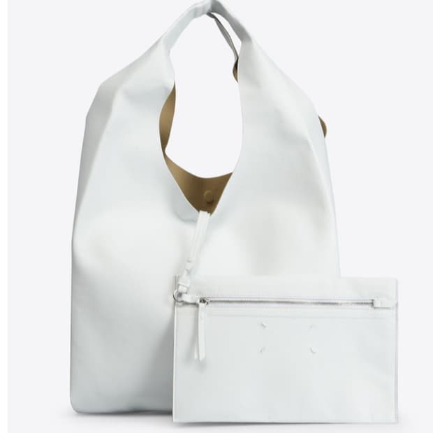 마르지엘라 화이트 쇼퍼백, 클러치