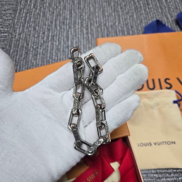 [특가][정품] 루이비통 버질아블로 체인 팔찌