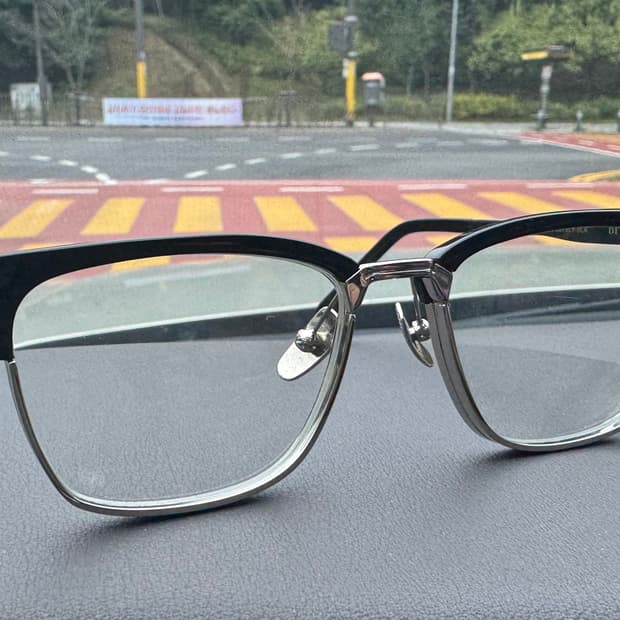 디타 스테이츠맨6 St. 블랙실버 안경테